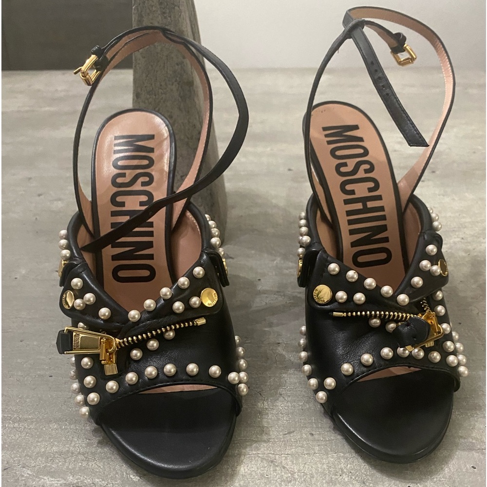 Moschino Heels *Never Worn*